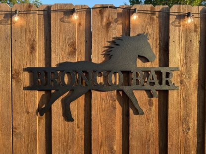 Steel Sign Bronco Bar Metal Sign – Western Horse Wall Art for Home Bar, Ranch Decor Gift